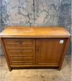 Kastje / Dressoirkast / Retro / Antiek / Brocante, Antiek en Kunst, Curiosa en Brocante, Ophalen