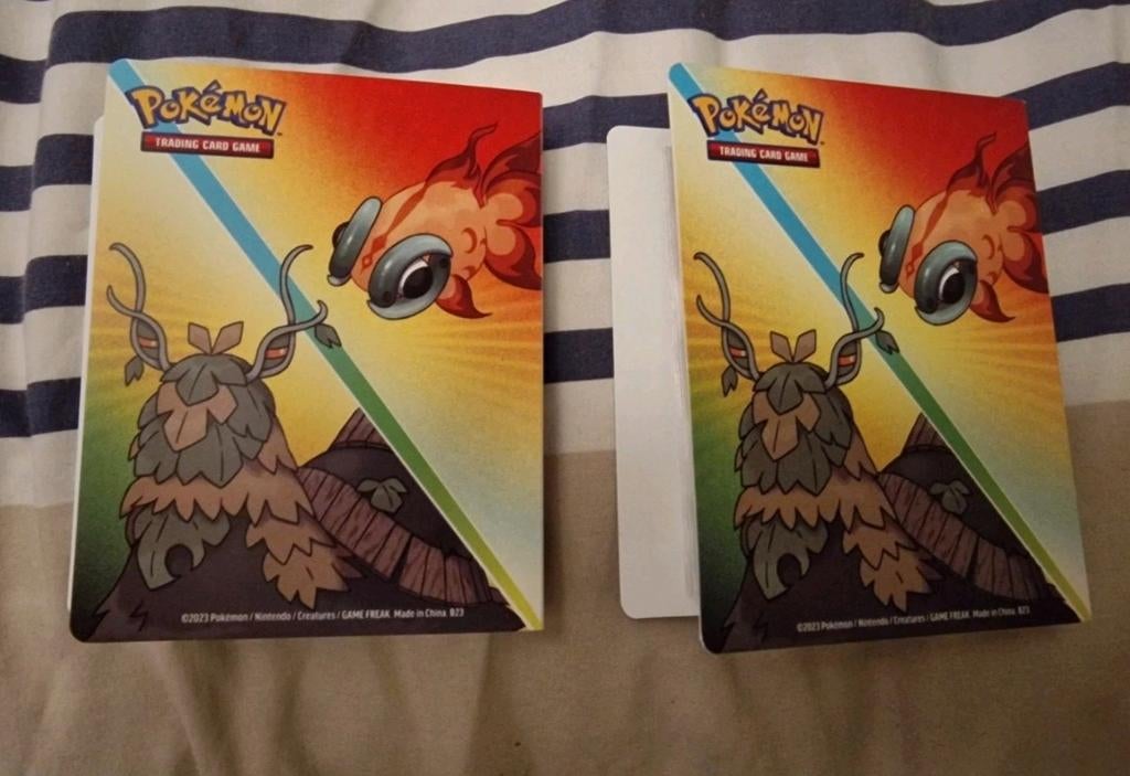 Pokemon binder, Hobby en Vrije tijd, Verzamelkaartspellen | Pokémon, Ophalen of Verzenden