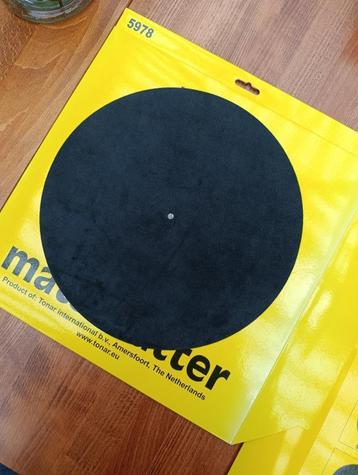 Draaitafelmat beschikbaar voor biedingen