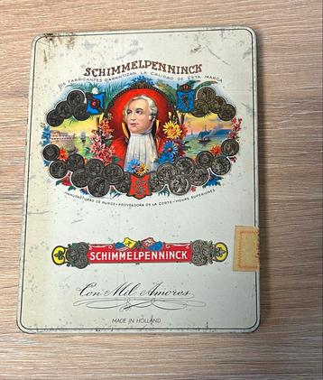 Oude Schimmelpenninck sigarenkistje met origineel cederhout beschikbaar voor biedingen