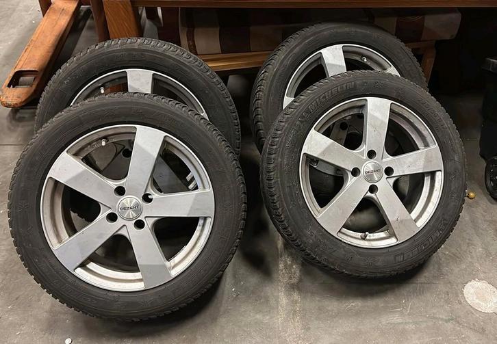 Dezent 17” lichtmetalen velgen met Michelin Alpin 5 winter, Auto diversen, Wieldoppen, Gebruikt, Ophalen