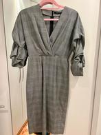 Zara jurk met driekwart mouwen, Ophalen of Verzenden, Zo goed als nieuw, Maat 38/40 (M), Onder de knie