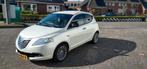 Lancia Ypsilon 1.2 Bifuel 2012 Gold uitvoering, Auto's, Origineel Nederlands, Te koop, 5 stoelen, 1242 cc