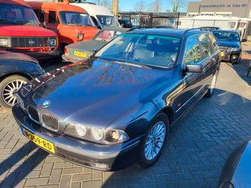 BMW 5-serie Touring 540i autom beschikbaar voor biedingen