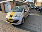 Peugeot 107 1.0-12V XS Benzine Handgeschakeld 5deurs Rijdt s, Voorwielaandrijving, Stof, Gebruikt, Zwart