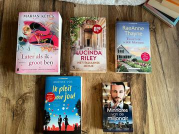 5 romans/chicklit zo goed als nieuw  beschikbaar voor biedingen