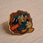 Donald Duck Canada pin - Disney, Verzamelen, Speldjes, Pins en Buttons, Ophalen of Verzenden, Zo goed als nieuw, Speldje of Pin