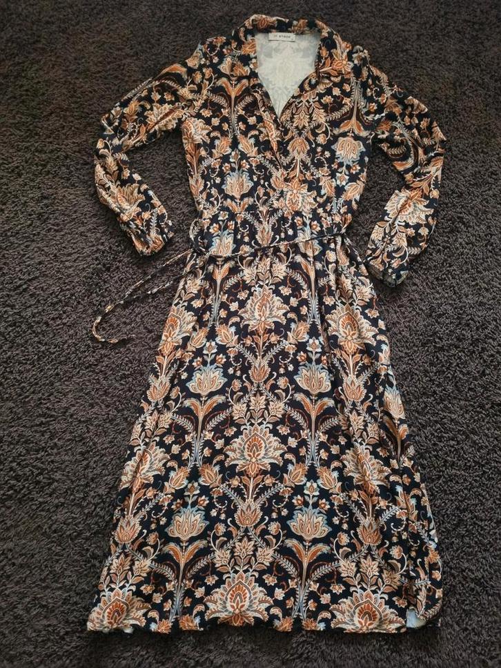 zgan jurk met lange mouw van IN SHAPE, mt M, Kleding | Dames, Jurken, Zo goed als nieuw, Maat 38/40 (M), Zwart, Onder de knie