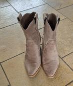 Superleuke nubuck laarsjes mt 38 zgan, Bruin, Lage of Enkellaarzen, Ophalen of Verzenden, Zo goed als nieuw