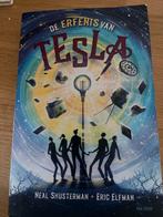 De Erfenis van Tesla - Neal Shusterman & Eric Elfman, Boeken, Ophalen of Verzenden, Zo goed als nieuw