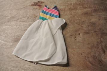 Barbie Kleertjes Jaren 80/ nr 66 beschikbaar voor biedingen