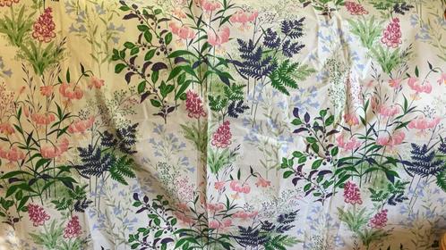 Lap katoen met planten- en bloemmotieven NIEUW, Hobby en Vrije tijd, Stoffen en Lappen, Nieuw, Katoen, 120 cm of meer, 30 tot 200 cm
