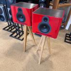 Guru Q 10 luidsprekers met stands, ., Zo goed als nieuw, 60 tot 120 watt, .