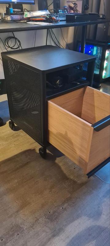 Black/ zwart IKEA Bekant bureaus + ikea Bekant Storage unit - afbeelding 4