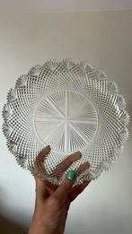 Diamond cut kristallen schalen, Ophalen
