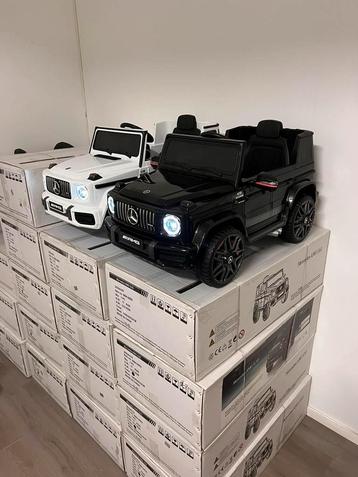 MERCEDES G-KLASSE 12V ACCU AUTO RADIO + AFSTANDBEDIENING beschikbaar voor biedingen
