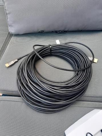 Hdmi kabel 30 meter en splitter beschikbaar voor biedingen