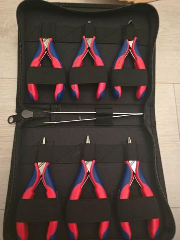 Knipex 7-delige elektronica tangenset TA002016 beschikbaar voor biedingen