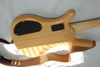 Quincy azz bas, pick up configuratie, 4 snaren, 24 frets, Muziek en Instrumenten, Ophalen of Verzenden, Gebruikt, Elektrische basgitaar
