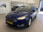 Ford Focus Wagon 1.0 Titanium | CRUISE CONTROL | PARKEERSENS, Gebruikt, Euro 6, Blauw, Handgeschakeld