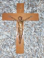 kruisbeeld brons, Ophalen of Verzenden, Zo goed als nieuw, Beeld(je)
