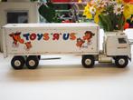 93. Toys 'R Us vrachtwagen, Ophalen