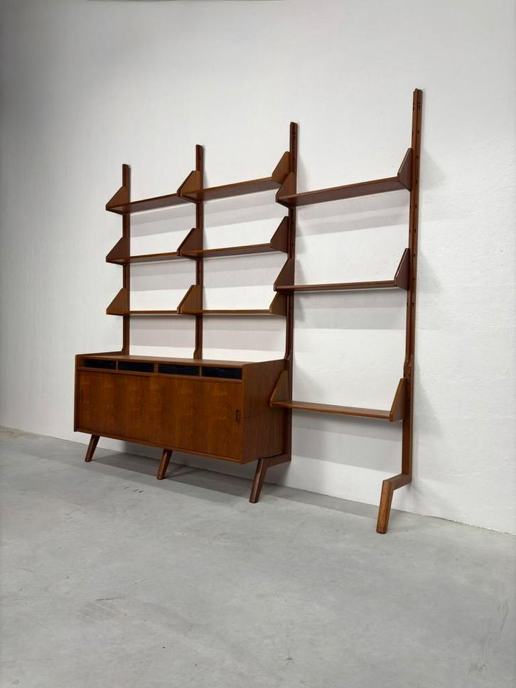 Vintage Modulaire Wandkast ‘Elementa’ van O.M.F. Belgium, Huis en Inrichting, Kasten | Wandmeubels, Zo goed als nieuw, 200 cm of meer