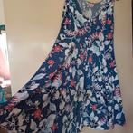Jurk bloemen met spijkerstof print op achtergrond stretch xl, Ophalen of Verzenden, Zo goed als nieuw, Maat 46/48 (XL) of groter