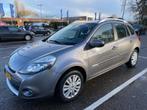 Renault Clio 1.2 TCe Estate // APK sep 2024 // veel opties, 47 €/maand, Origineel Nederlands, Te koop, Zilver of Grijs