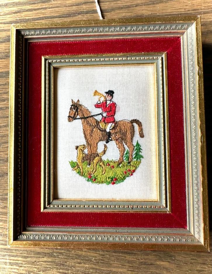 Broderie schilderijtje geborduurd lijstje brocante curiosa, Antiek en Kunst, Curiosa en Brocante, Verzenden