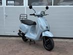 SANTINI CAPRI SCOOTER MET LED EN DIGITALE TELLER, Fietsen en Brommers, Scooters | Overige merken, Ophalen, Zo goed als nieuw