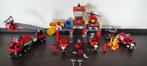 duplo brandweerkazerne en extra voertuigen, Ophalen of Verzenden, Zo goed als nieuw, Duplo