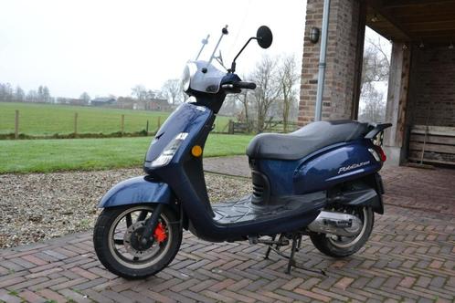 Sym fiddle 2 4takt 2019, Fietsen en Brommers, Scooters | SYM, Zo goed als nieuw, Fiddle, Maximaal 45 km/u, Benzine, Ophalen