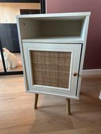 Leuk nachtkastje met rotan, Ophalen, Gebruikt, Minder dan 45 cm, 55 tot 70 cm