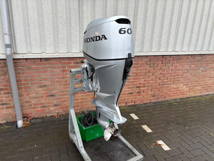 Honda 60 pk 4 takt EFI, Powertrim, bj 2019, vaarklaar !, Watersport en Boten, Buiten- en Binnenboordmotoren, Gebruikt, Benzine
