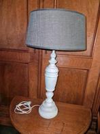 prachtige 65cm hoge tafellamp, Ophalen, 50 tot 75 cm, Hout, Landelijk