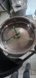 Heineken fust deksel klok met origineel  kroeg deukje., Ophalen of Verzenden