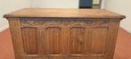 Vintage Antieke eikenhouten kist met houtsnijwerk – robuust, Huis en Inrichting, Woonaccessoires | Kisten, Minder dan 50 cm, Gebruikt