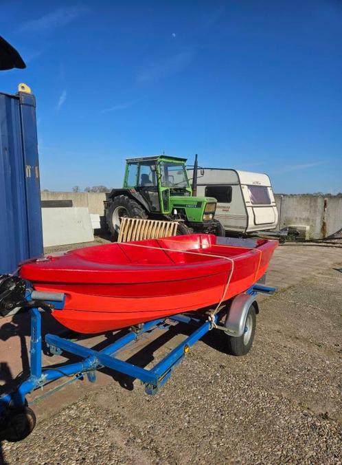 Pioner boot met 5 PK Mercury 4-takt motor en trailer, Watersport en Boten, Vis- en Consoleboten, Gebruikt, Tot 10 pk, 3 tot 6 meter