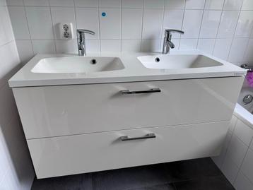 Detremmerie badmeubel met Grohe kranen beschikbaar voor biedingen