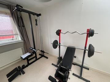 Complete 130KG Home gym beschikbaar voor biedingen