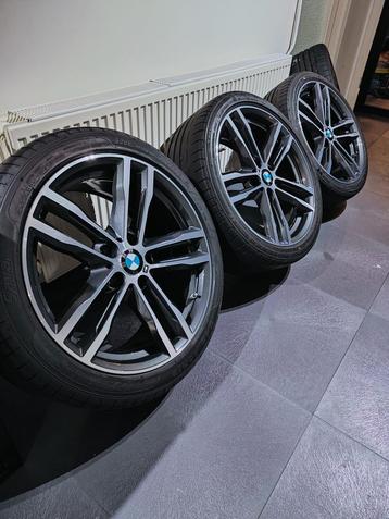 Bmw 19 inch M 704+ org+ tpms sensoren+ 50 jaar naafdoppen