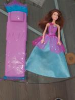 Barbie en bed,mechanisme doet het niet, Kinderen en Baby's, Speelgoed | Poppen, Ophalen of Verzenden, Zo goed als nieuw, Barbie