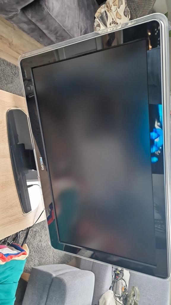 Philips cineos 37 inch Full HD LCD TV, Computers en Software, Monitoren, Ophalen