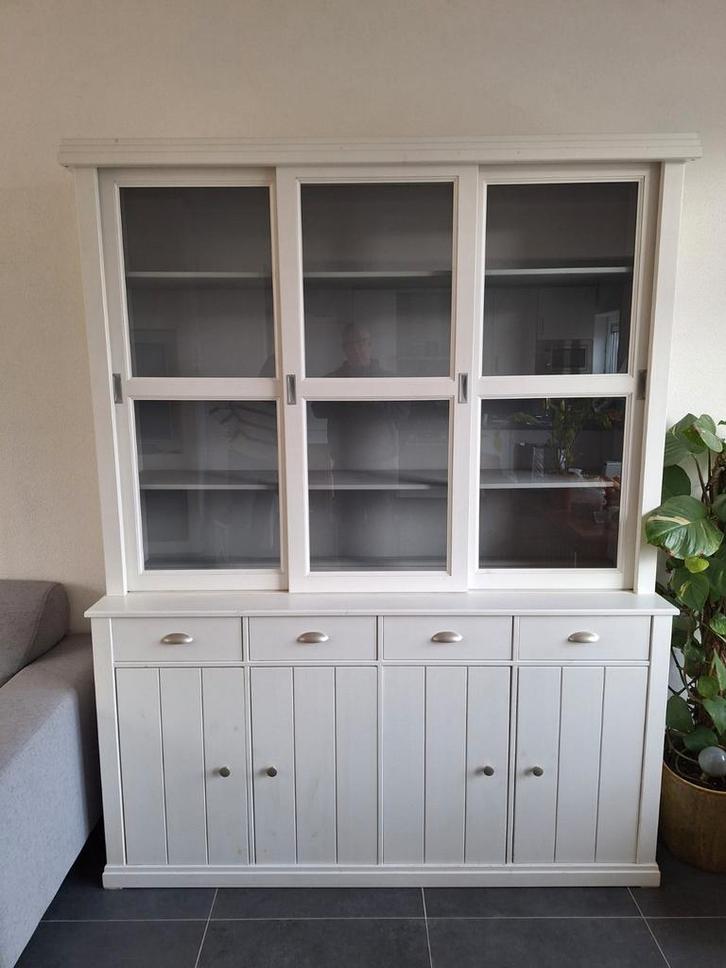 Mooie buffetkast met glazen schuifdeuren, Huis en Inrichting, Kasten | Buffetkasten, Gebruikt, 150 tot 200 cm, 150 tot 200 cm