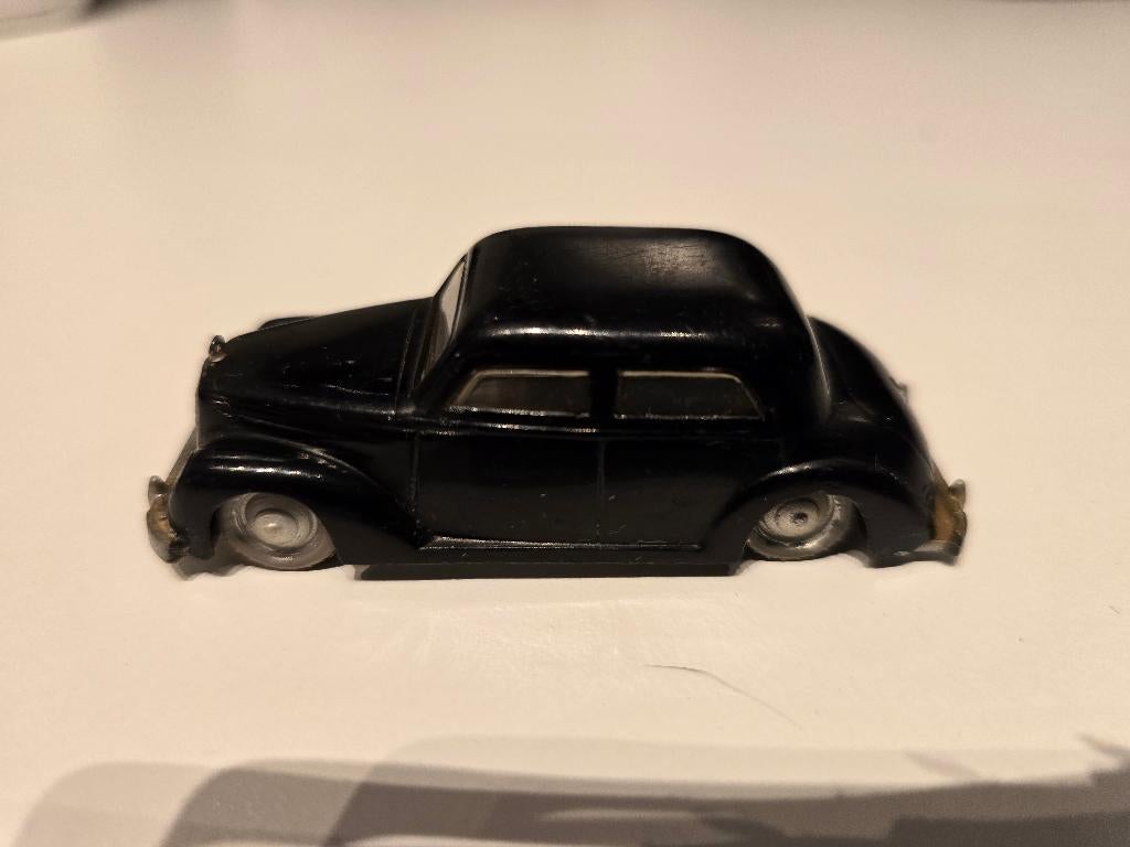 Mercedes-benz 220 v78 , siku kunststof model 1954, Ophalen of Verzenden, Gebruikt, Auto