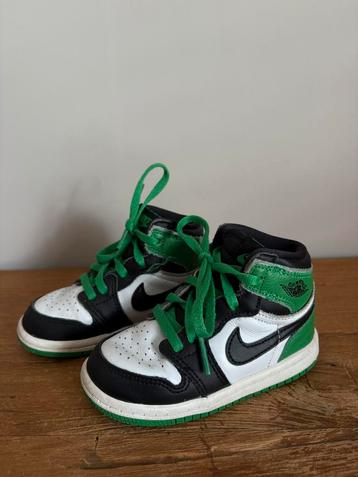 Jordan 1 high lucky green maat 23,5 beschikbaar voor biedingen