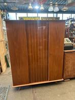 Deense kast kledingkast walnoot jaren 50 notenfineer retro, Huis en Inrichting, Ophalen, F, N, 100 tot 150 cm