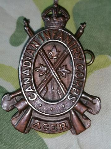 Canadian Infantry Korps baret badge/embleem wo2  beschikbaar voor biedingen