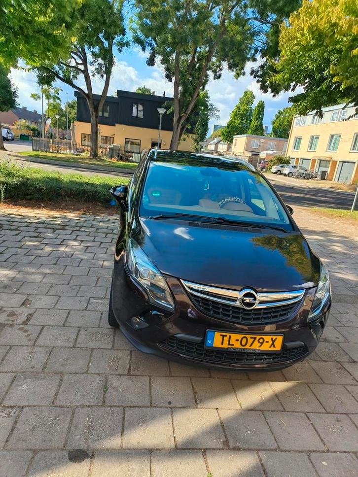 Opel Zafira 1.4 Turbo Start/stop 140pk 2013 7 persoon Bruin, Auto's, Opel, Particulier, Zafira, Benzine, B, MPV, Handgeschakeld